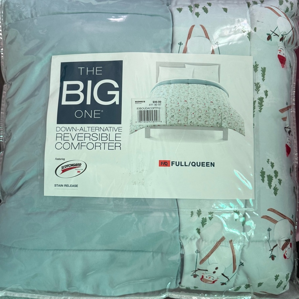 New full queen comforter